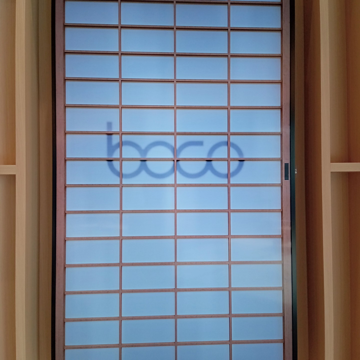本日、羽田エアポートガーデン、11時～15時までプレオープンしております！
皆様のご来店お待ちしております。

boco STOREでは、自社で開発から行っている「骨伝導製品」を体験、購入することができます。
「骨伝導」に興味がある方は是非！

※グランドオープンは1月31日（火）、
営業時間：10時～20時となります。

#羽田エアポートガーデン 
#羽田空港 
#羽田空港第三ターミナル 
#骨伝導イヤホン 
#骨伝導イヤホンデビュー 
#完全ワイヤレスイヤホン 
#ワイヤレスイヤホン 
#スピーカー 
#ながら聴き